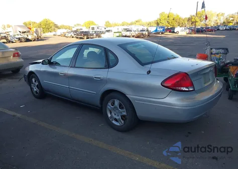 2005 Ford Taurus Se z USA, uszkodzony, nr VIN 1FAFP53U45A303811